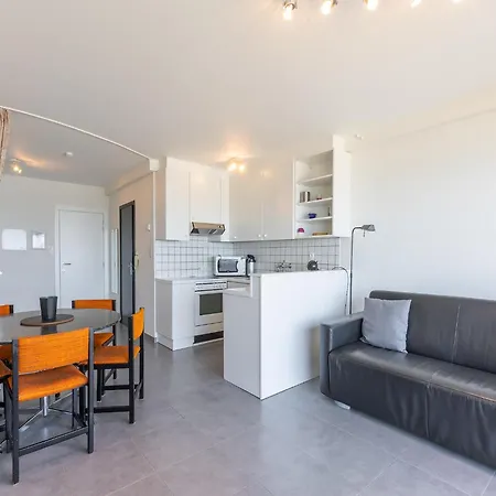 On Seafront With Frontal Sea View Apartment Middelkerke